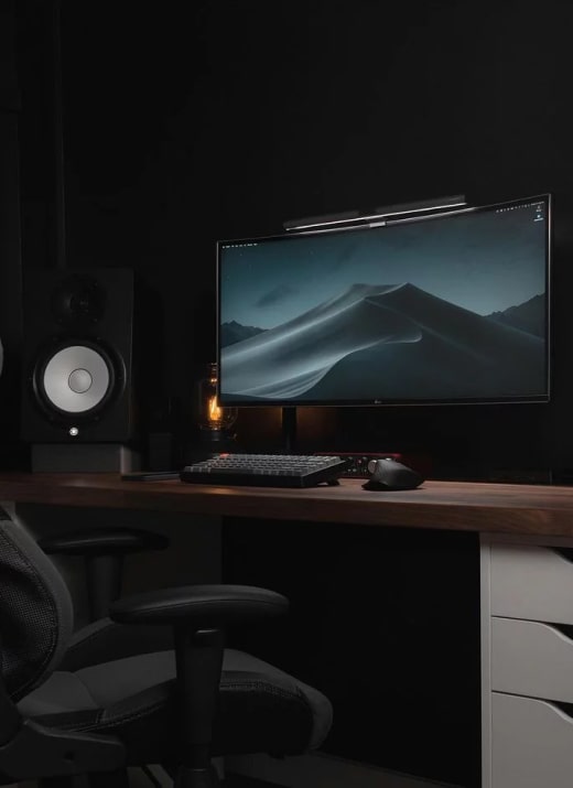 3 Minimalist Desk Setups 10 dark desk setup img opt